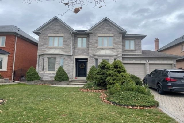 71 Malden St, Vaughan