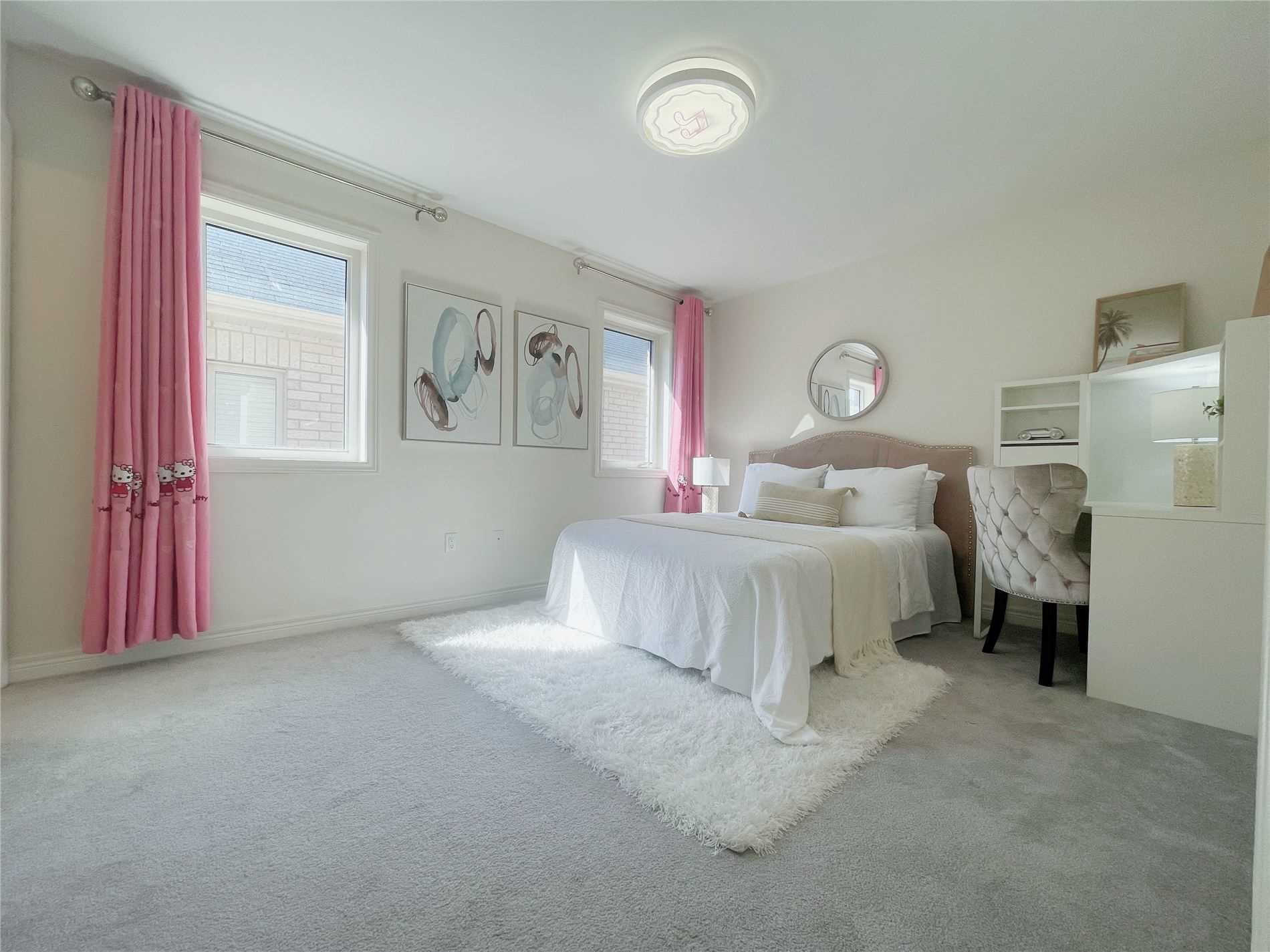 17 Foxberry Road
