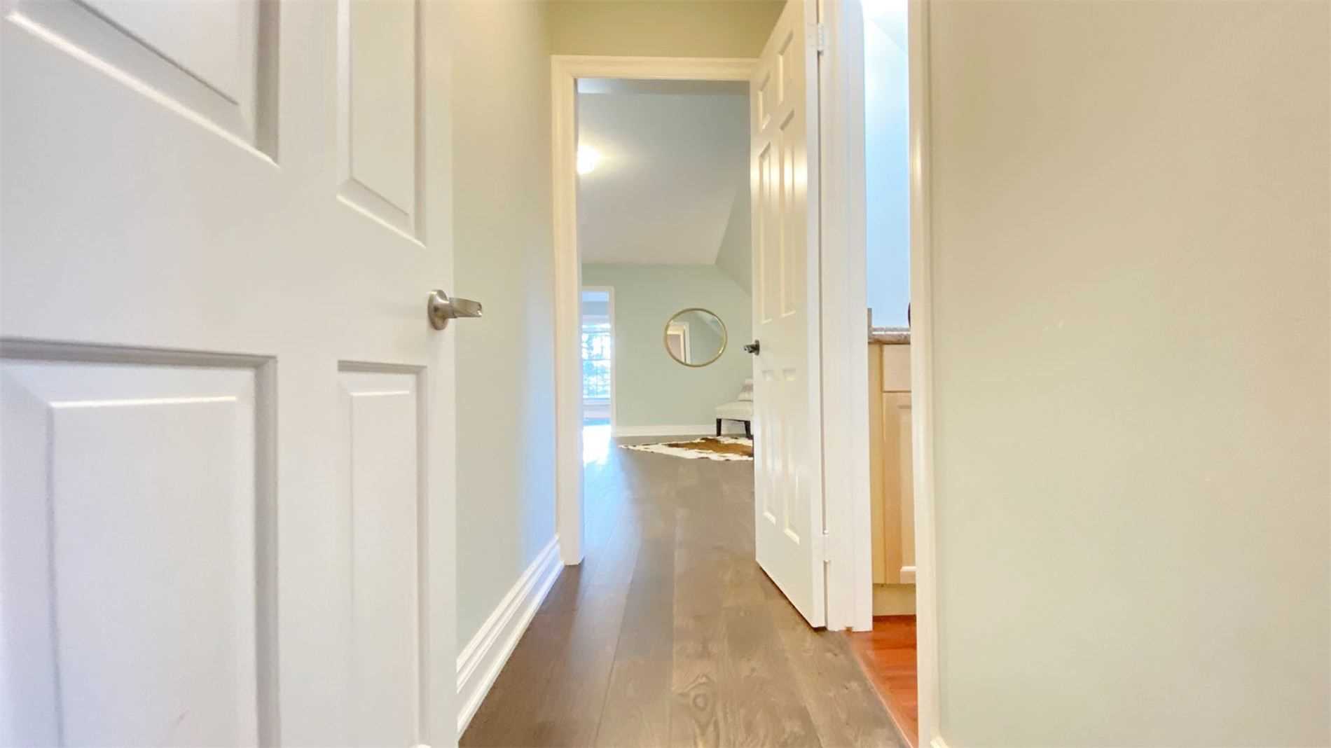 1 Blue Grass Dr