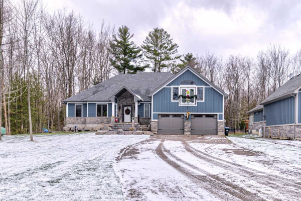 3496 Crescent Harbour Rd, Innisfil
