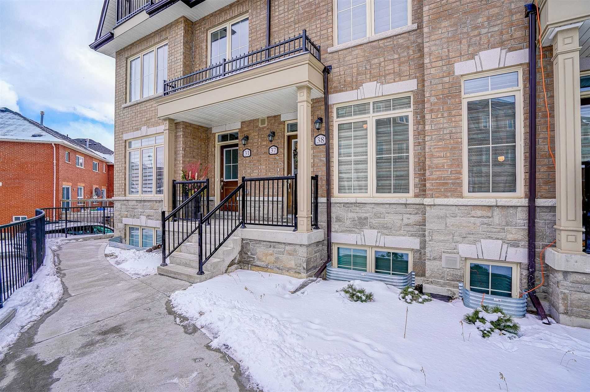 181 Parktree Dr, #38