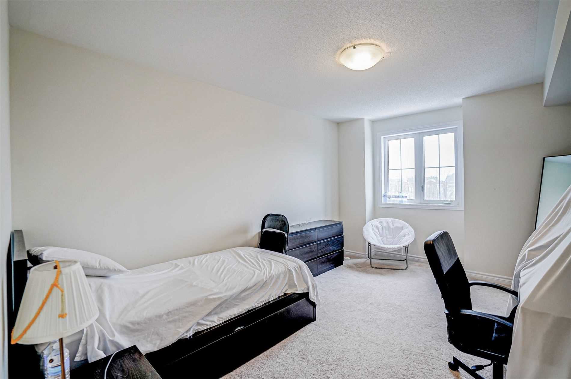 181 Parktree Dr, #38