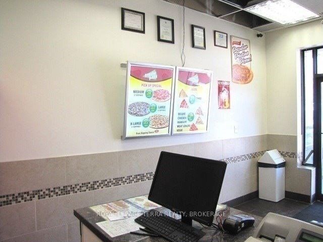 Listing N5848428 - Large Photo # 10