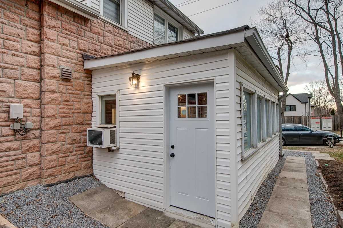 31 Morgan Ave, #Unit C