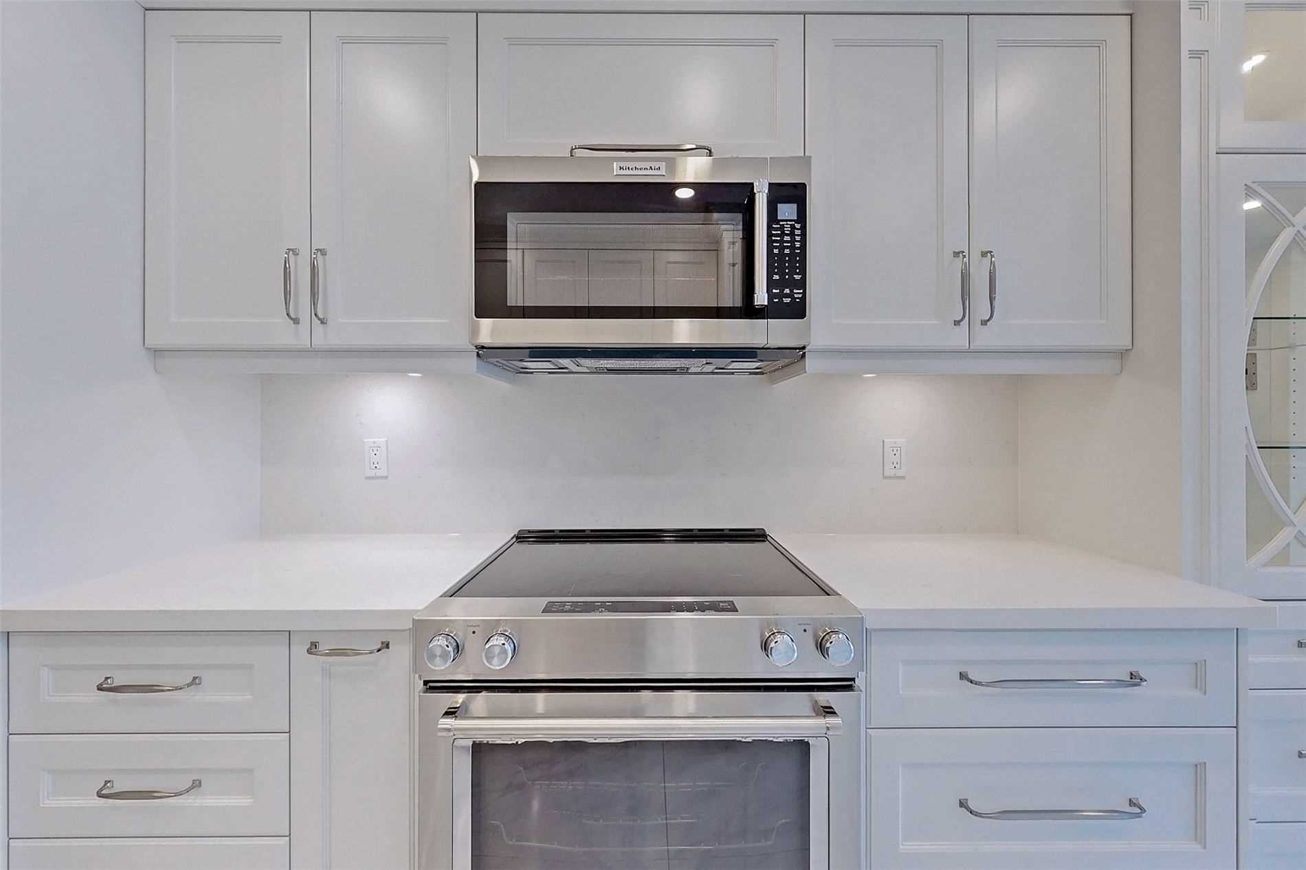7 Townsgate Dr, #312