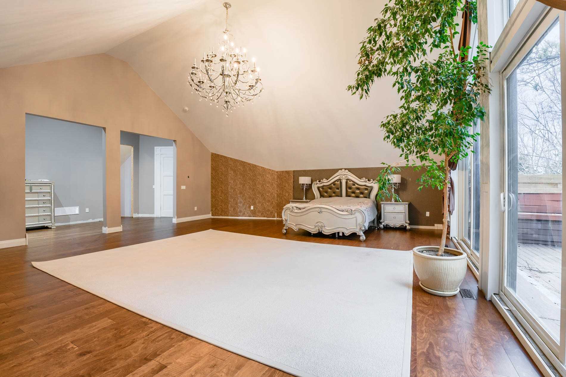 15 Glenview Heights Lane