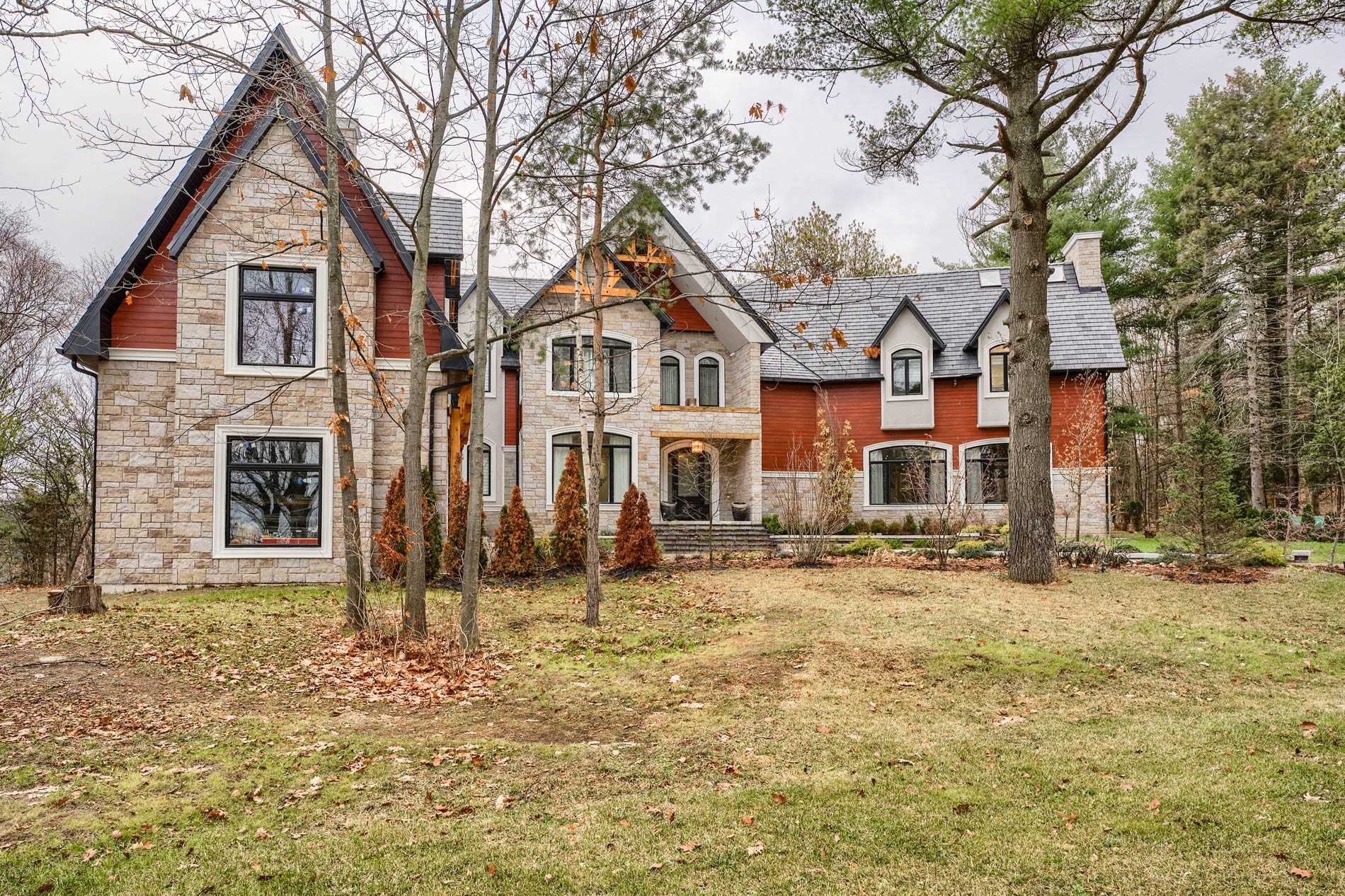 15 Glenview Heights Lane