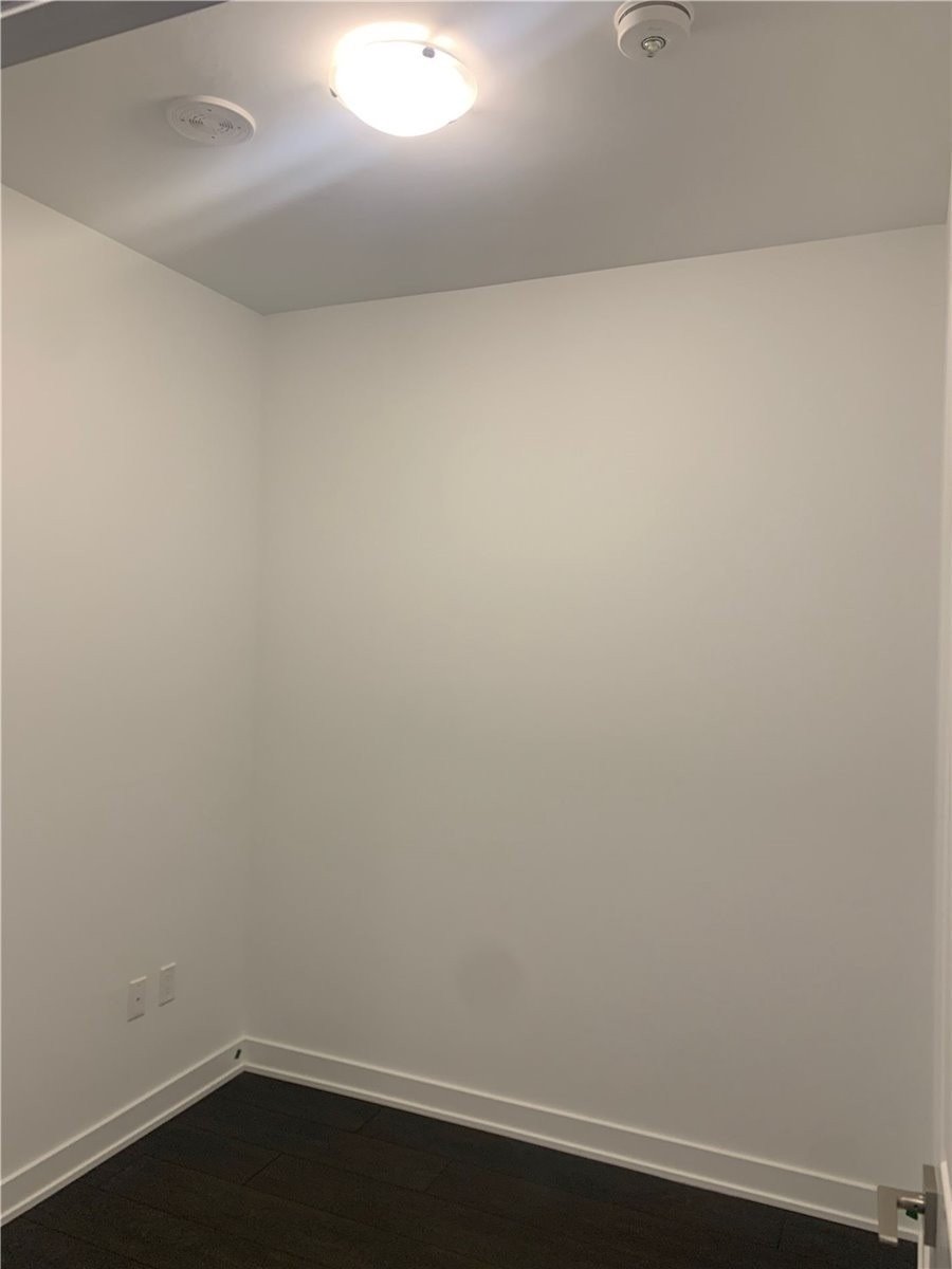 85 Oneida Crescent #816