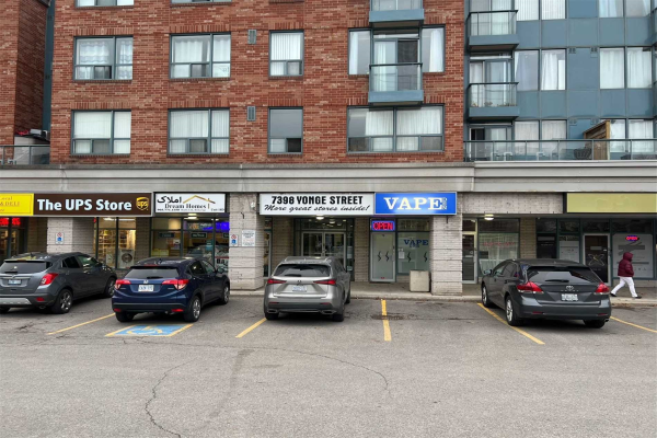 7398 Yonge St, Vaughan
