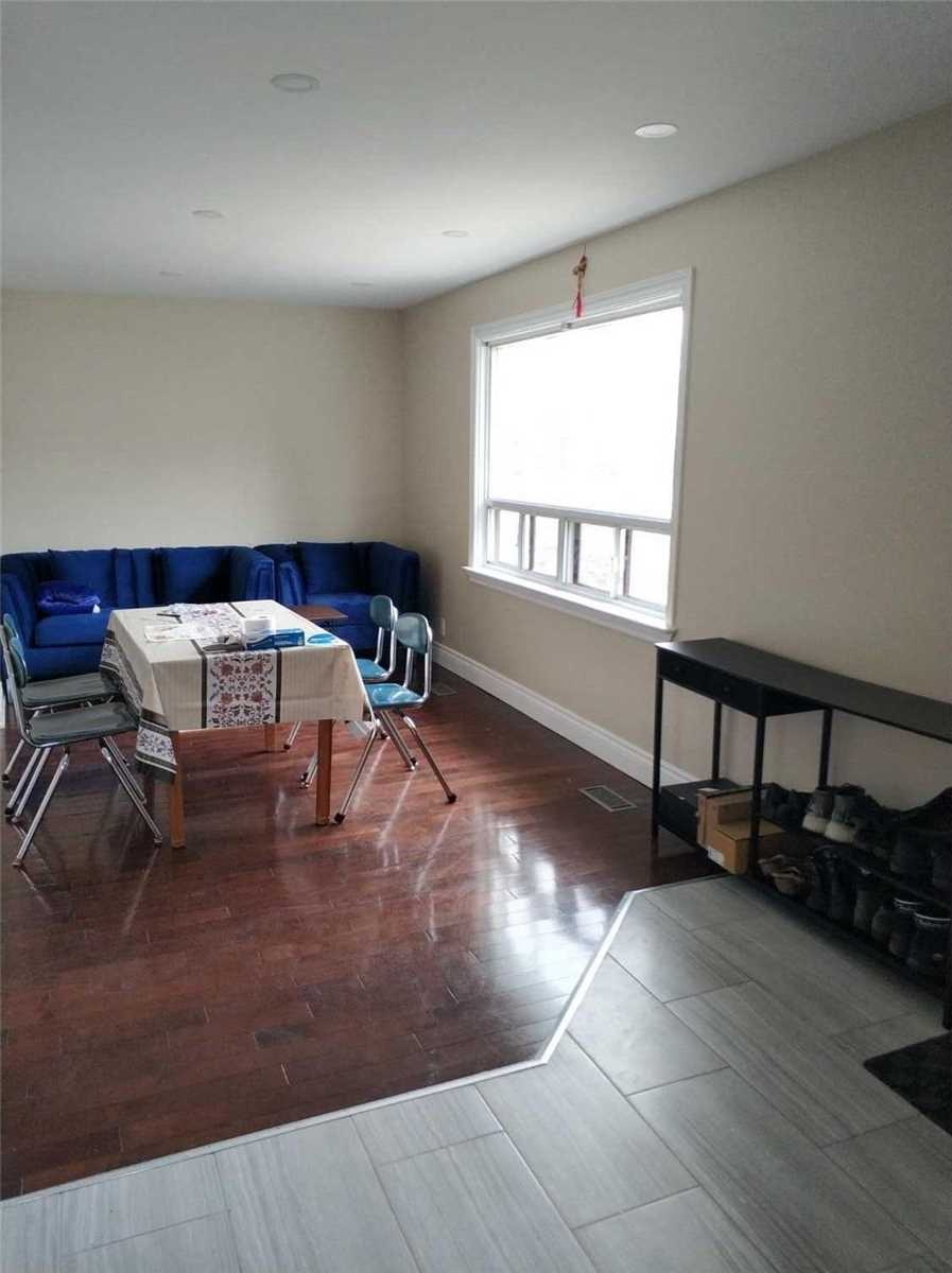 52 Glen Cameron Rd