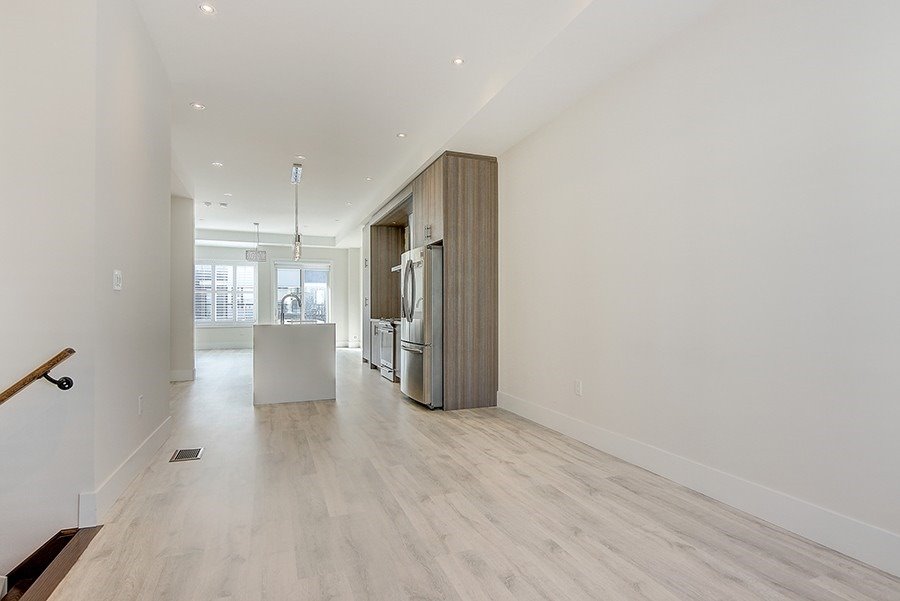 25 Sydney Circle
