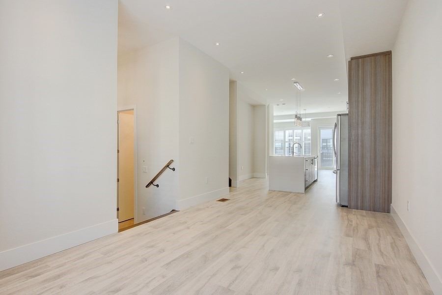 25 Sydney Circle