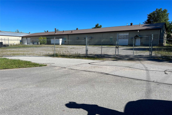80 Davidson St, Brock
