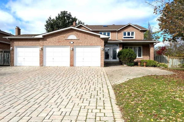 1 Schooner Crt, Markham
