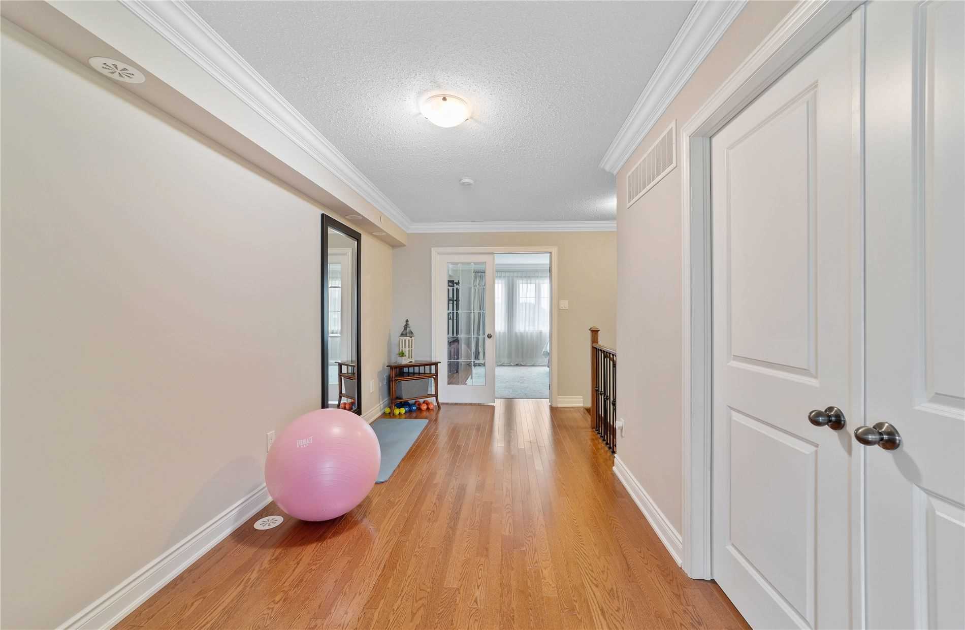 1331 Major Mackenzie Dr W, #141