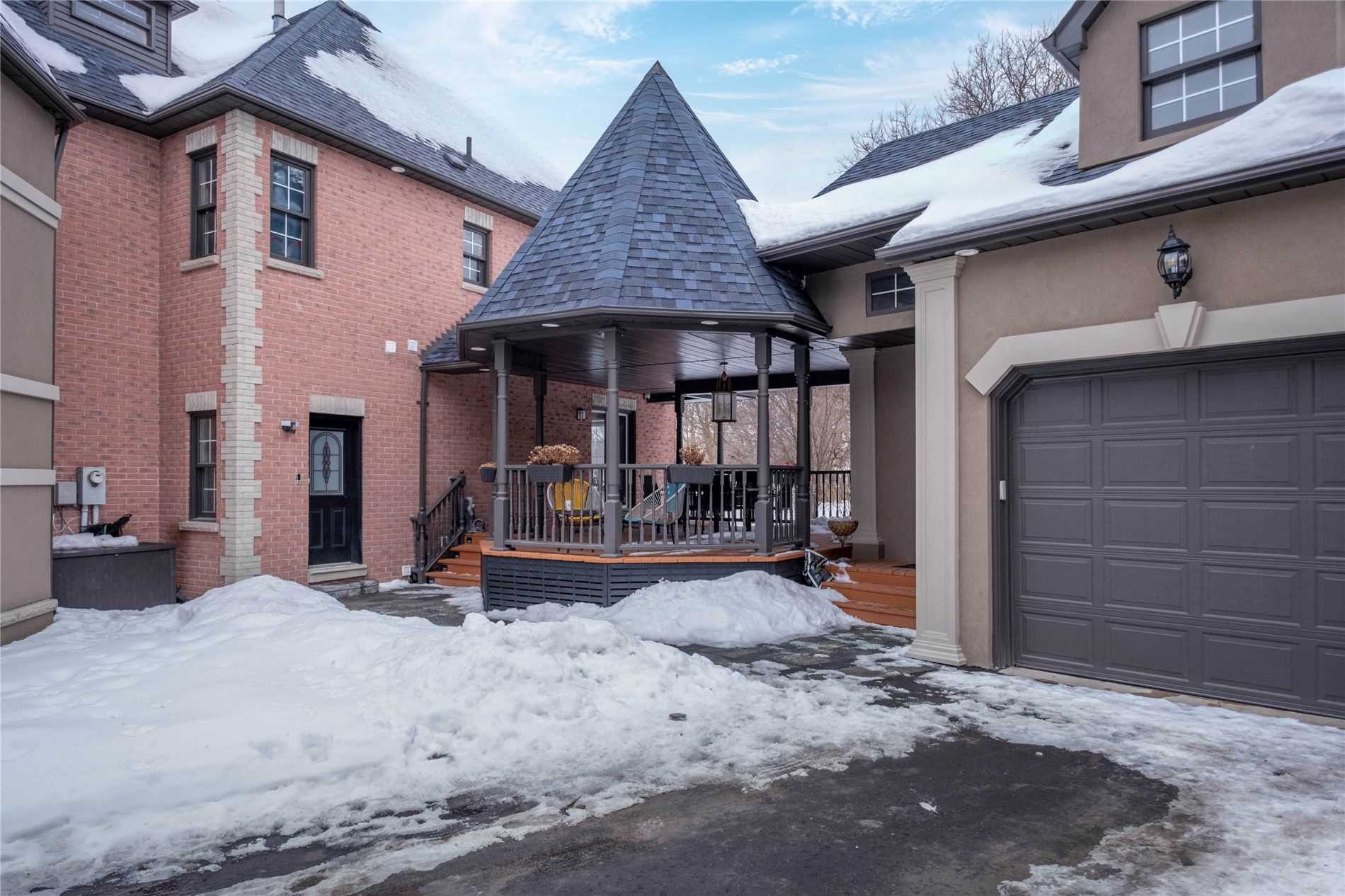 9 Vanvalley Dr