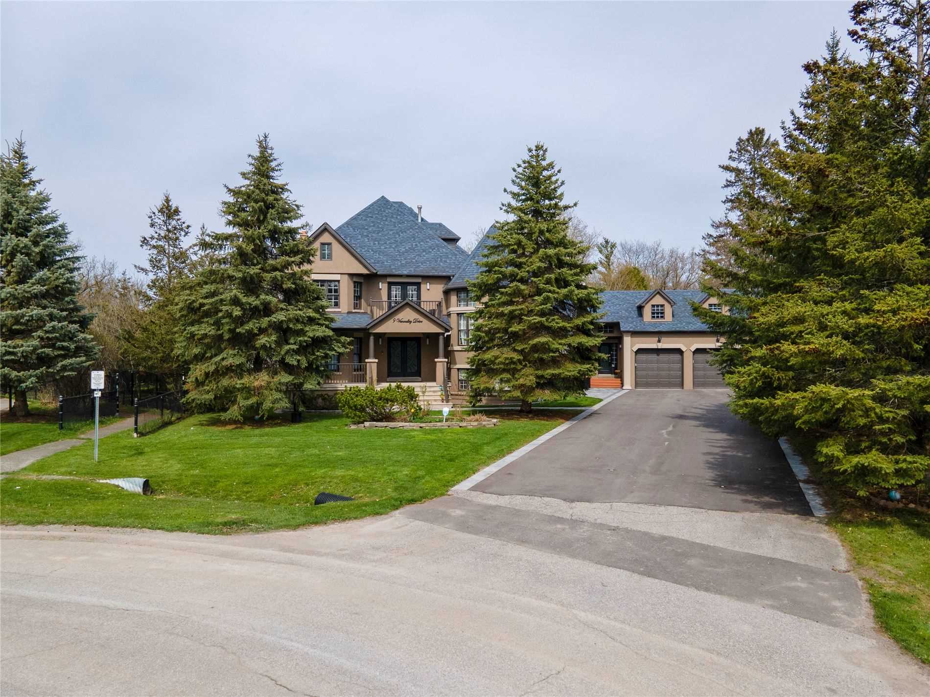 9 Vanvalley Dr