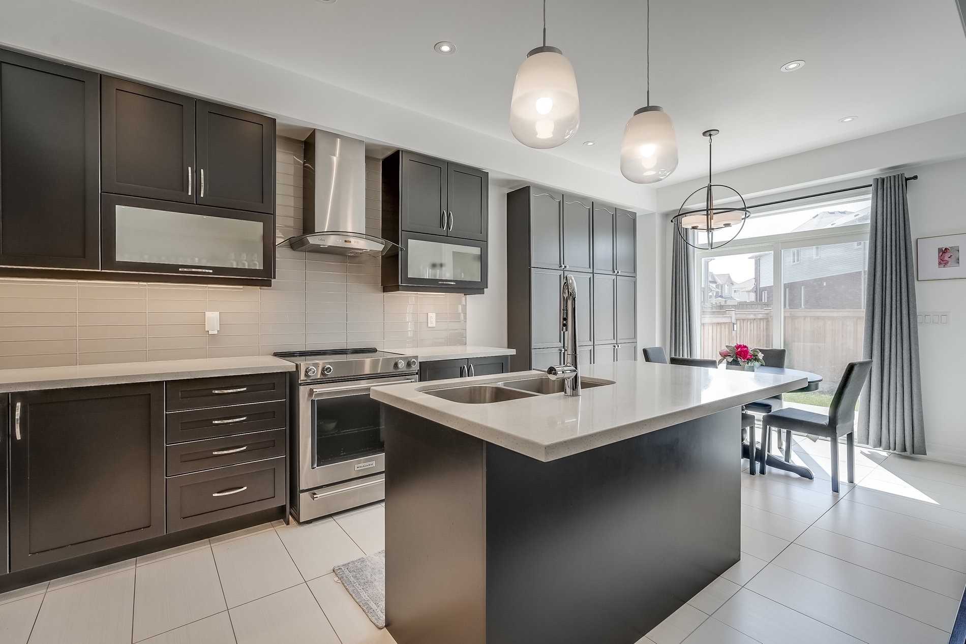 79 Stevenson St
