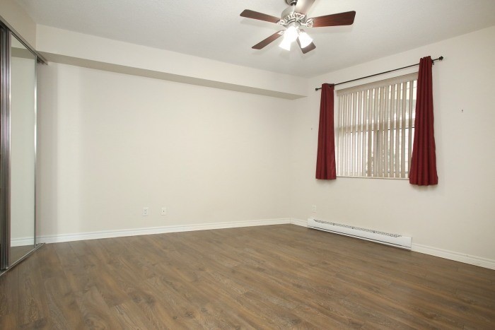 Listing N5862871 - Large Photo # 15