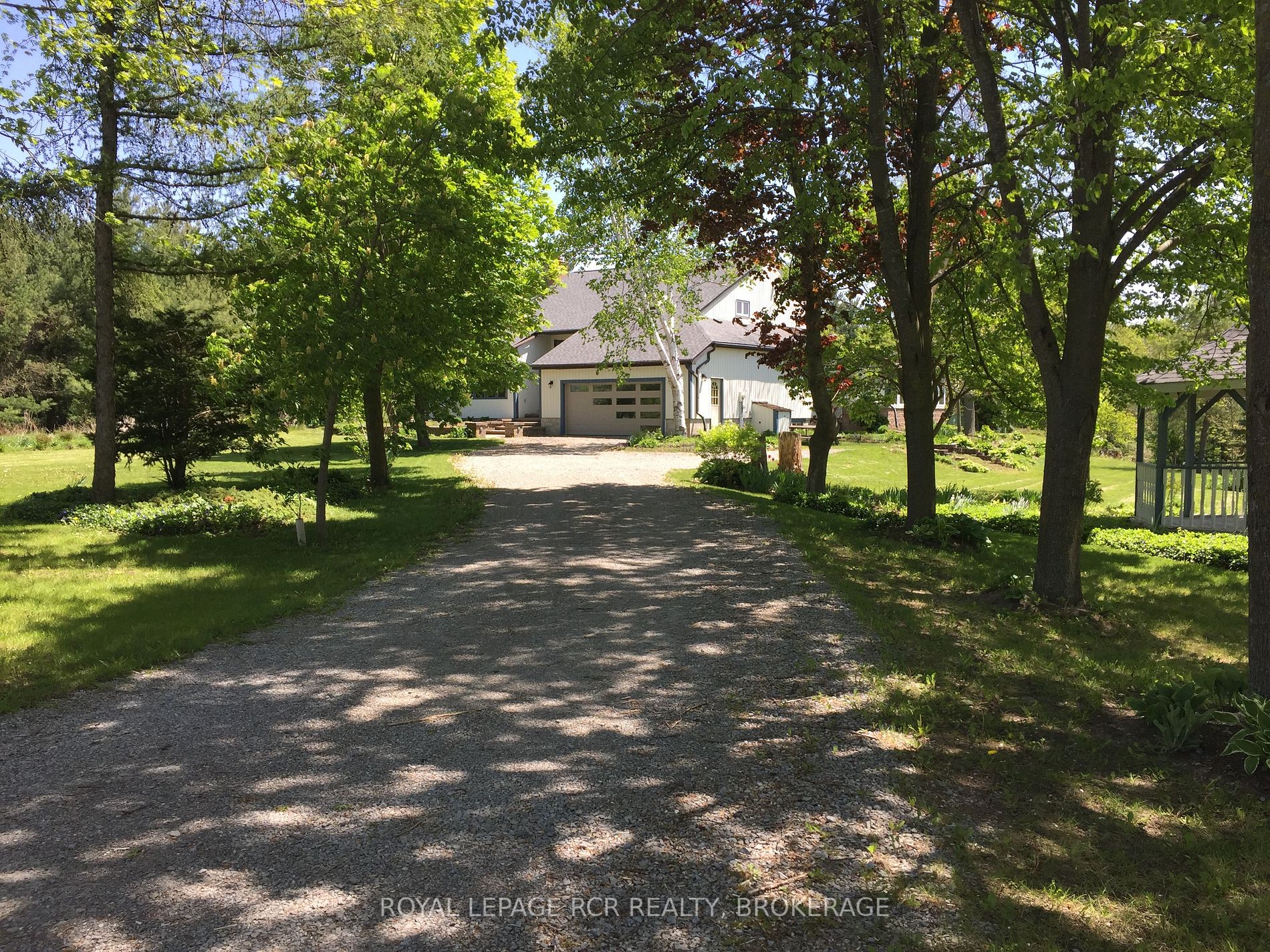 Listing N5863436 - Large Photo # 1