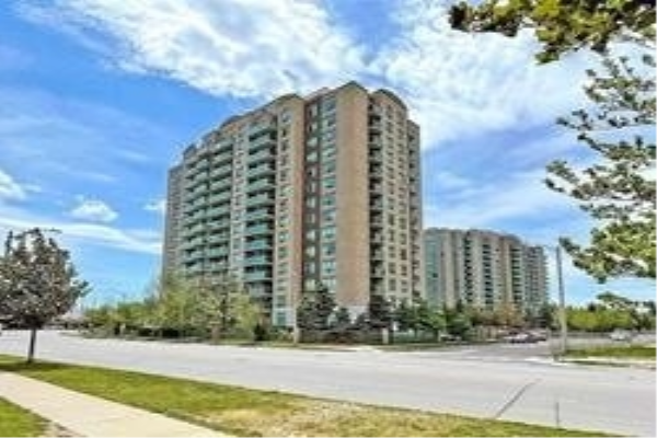 11 Oneida Cres, Richmond Hill