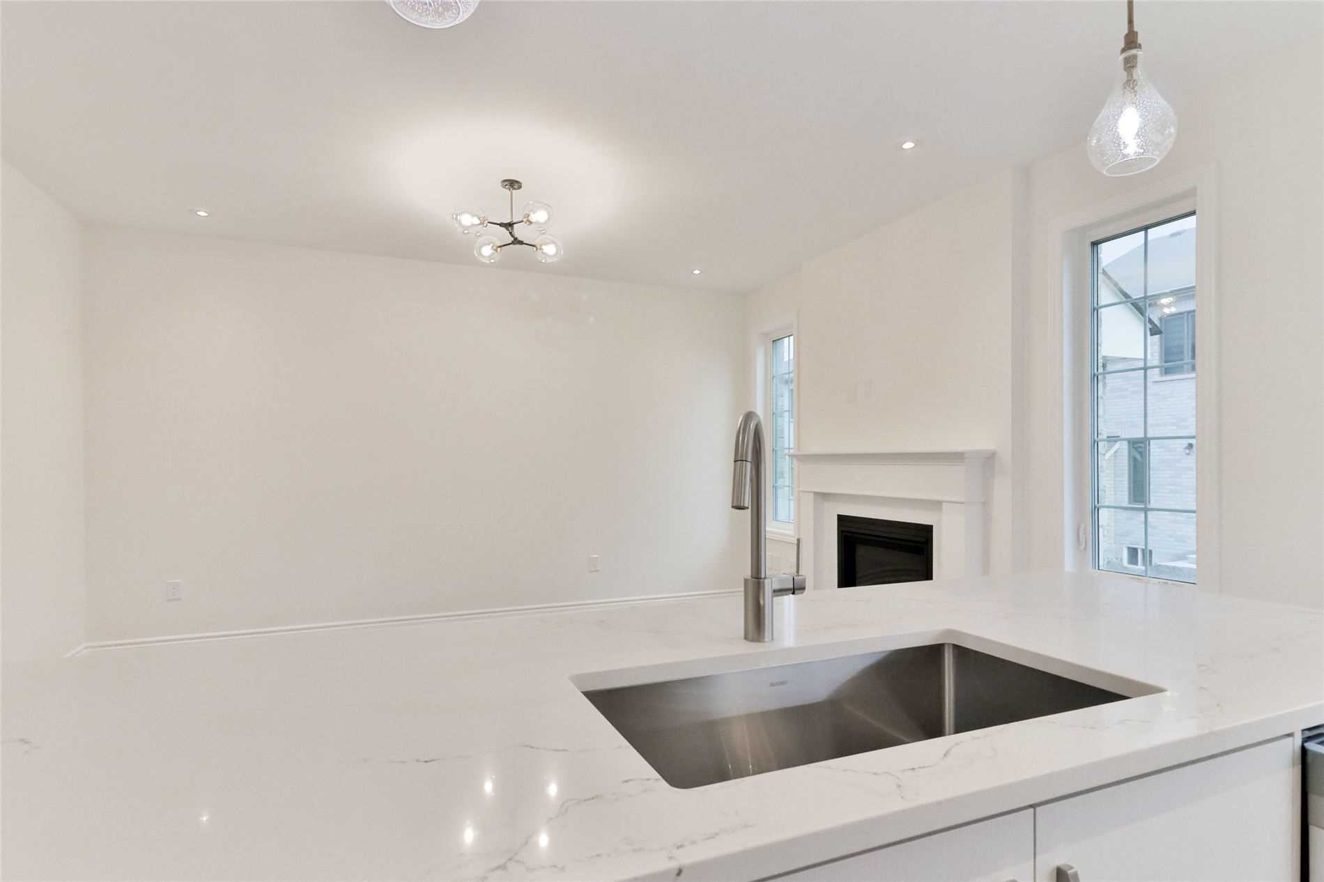 19 Therma Cres