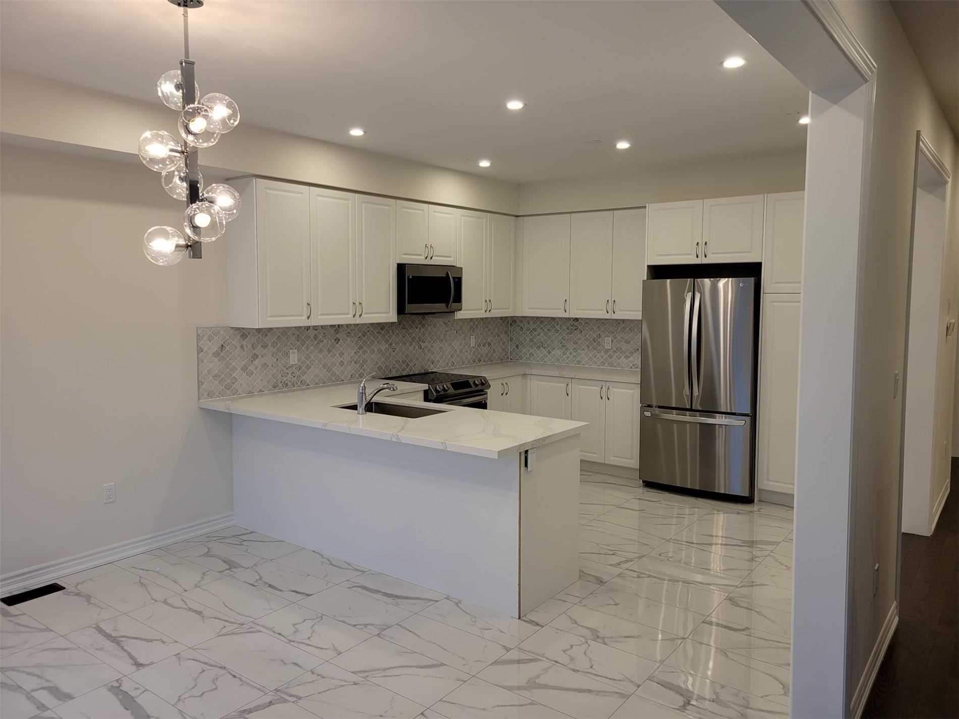 121 Ferragine Crescent