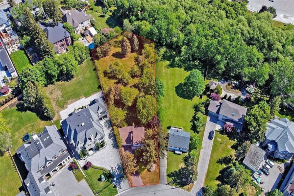 29 Boyle Dr, Richmond Hill