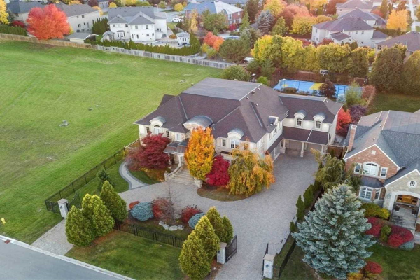 80 Callaway Crt, Vaughan