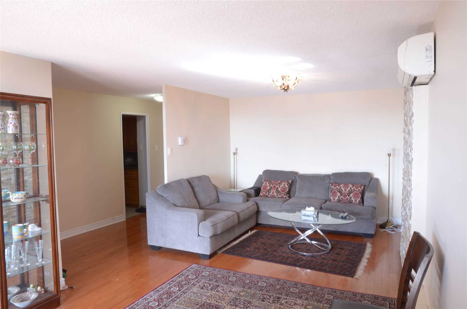 1 Royal Orchard Blvd, #1409