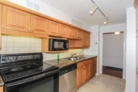 1 Royal Orchard Blvd, #1409