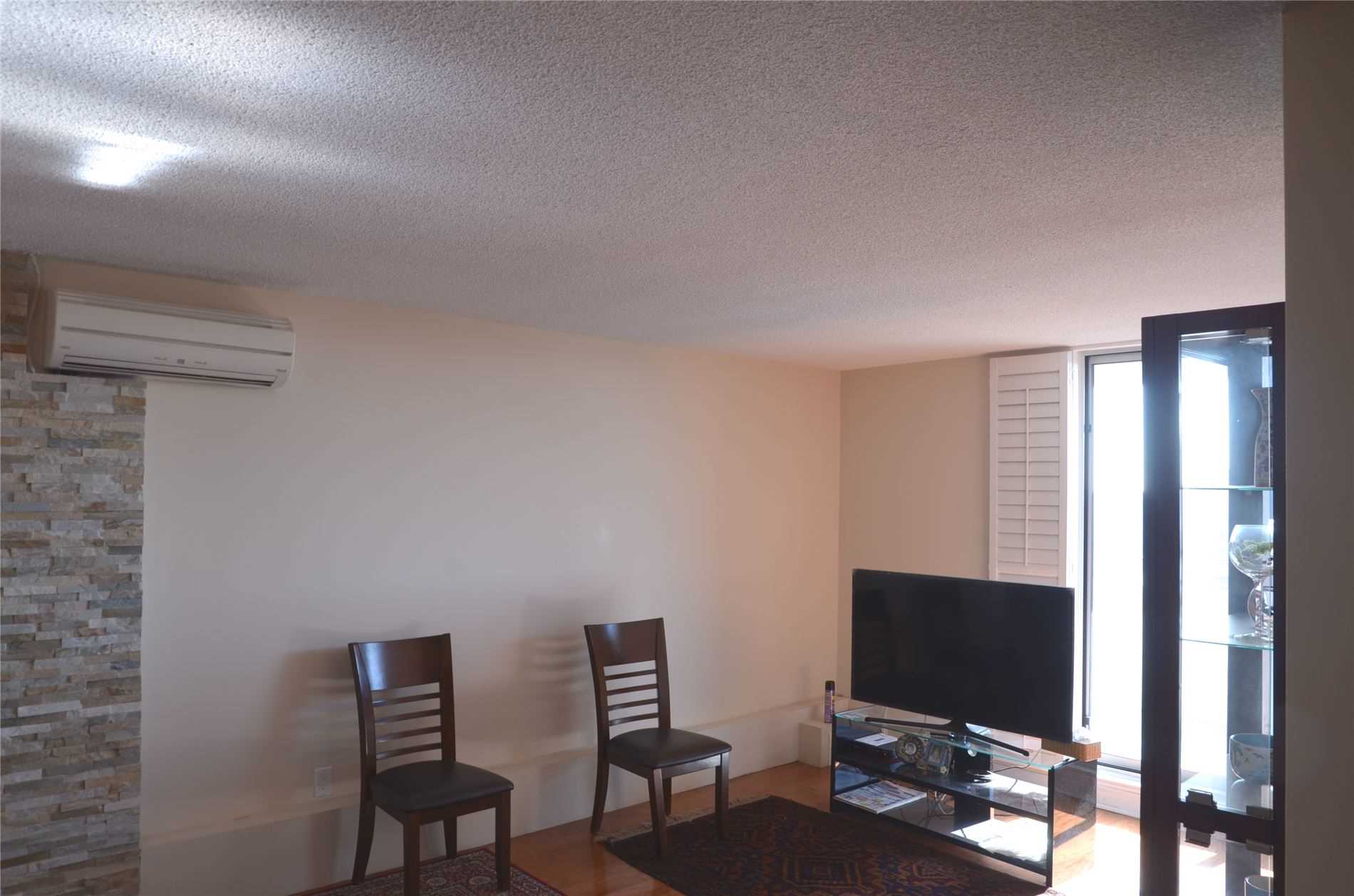 1 Royal Orchard Blvd, #1409