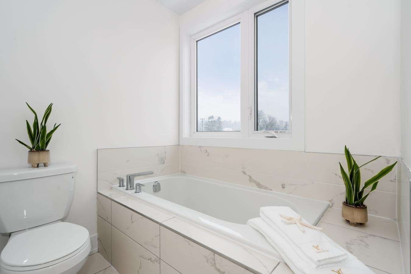 1 Hartman Avenue, #5
