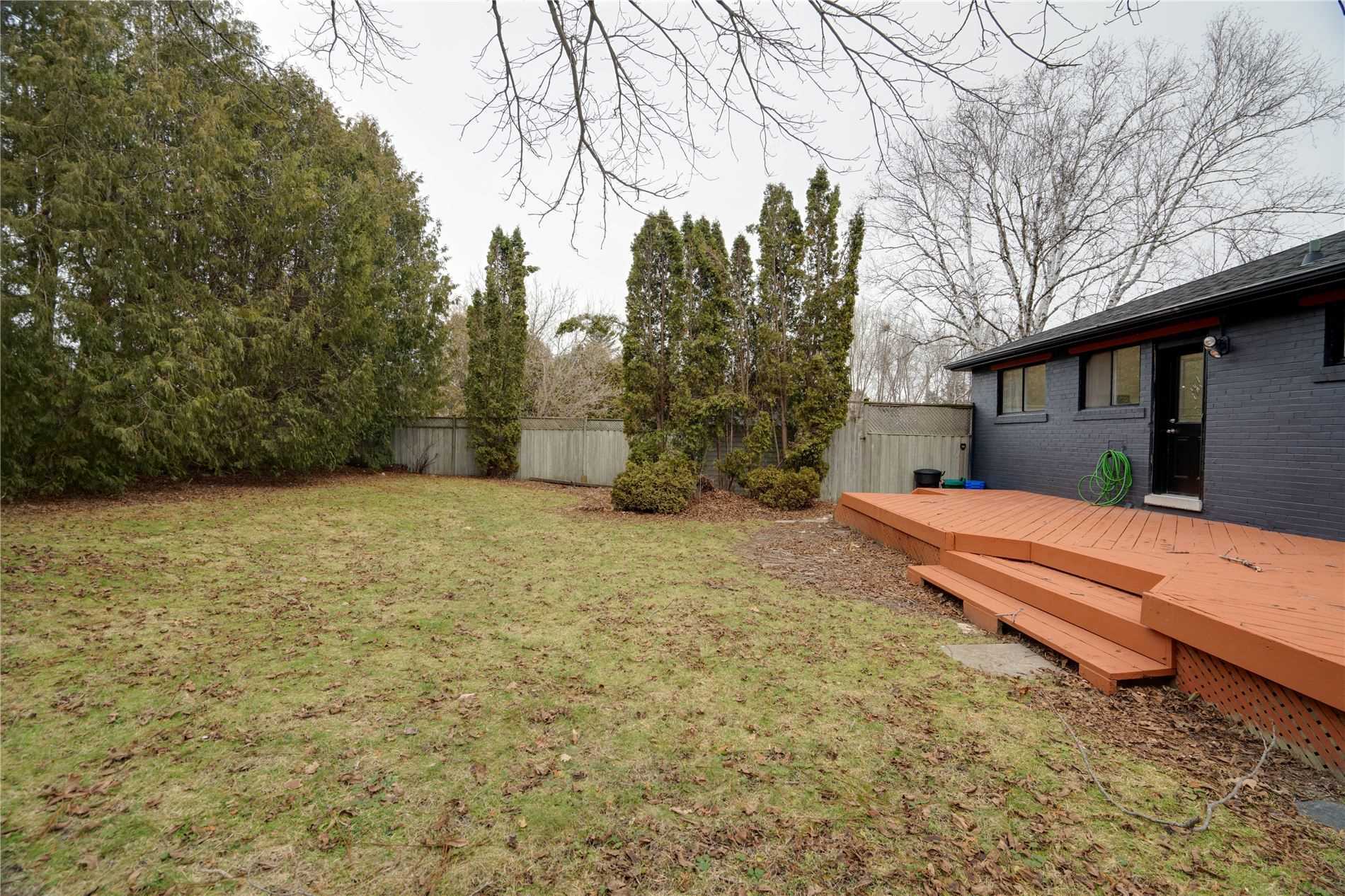 1 Willis Dr