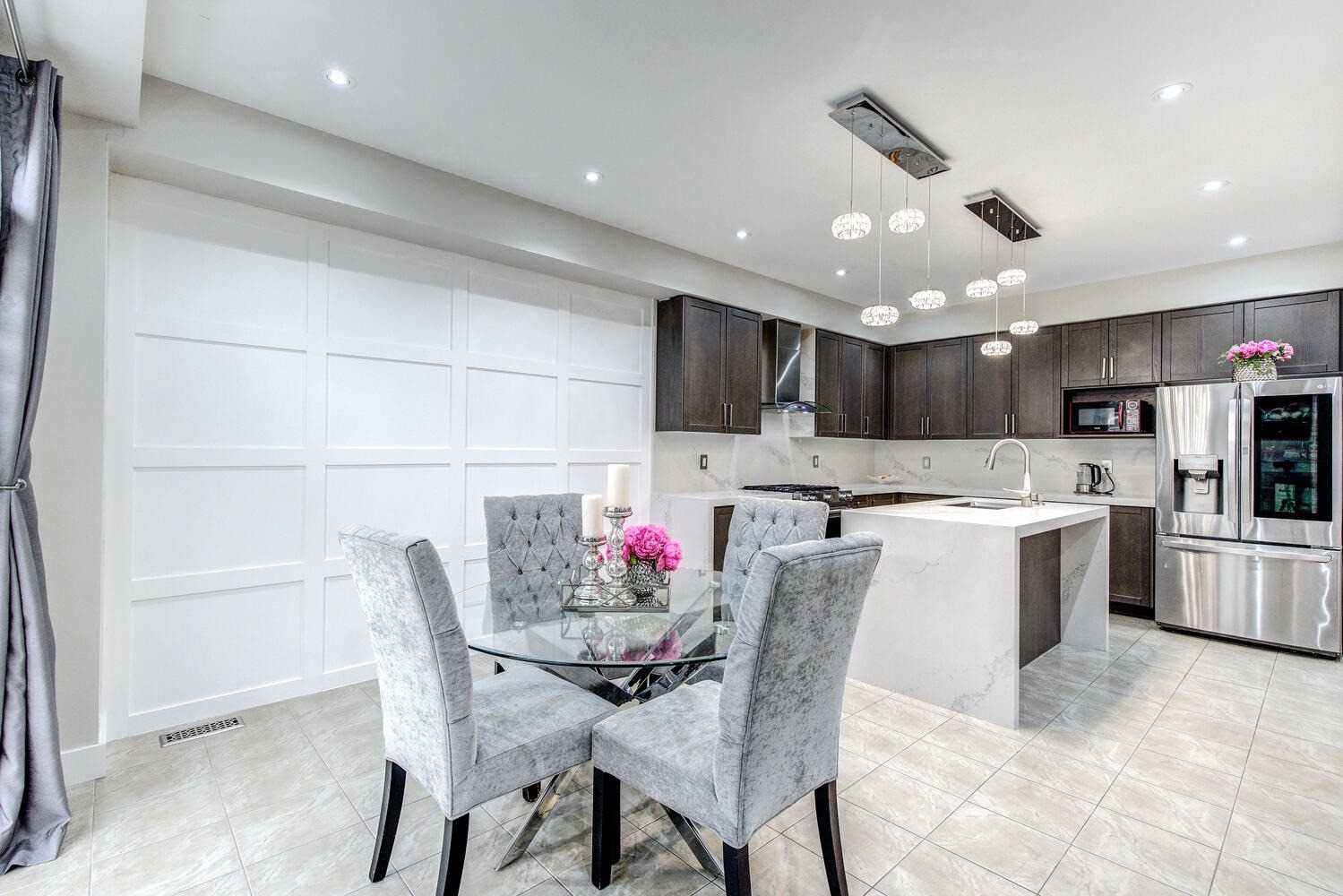 14 Beaconsfield Drive
