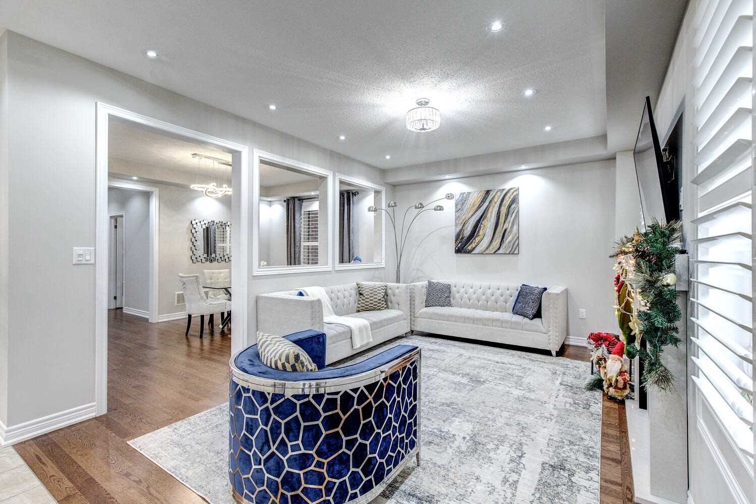 14 Beaconsfield Drive