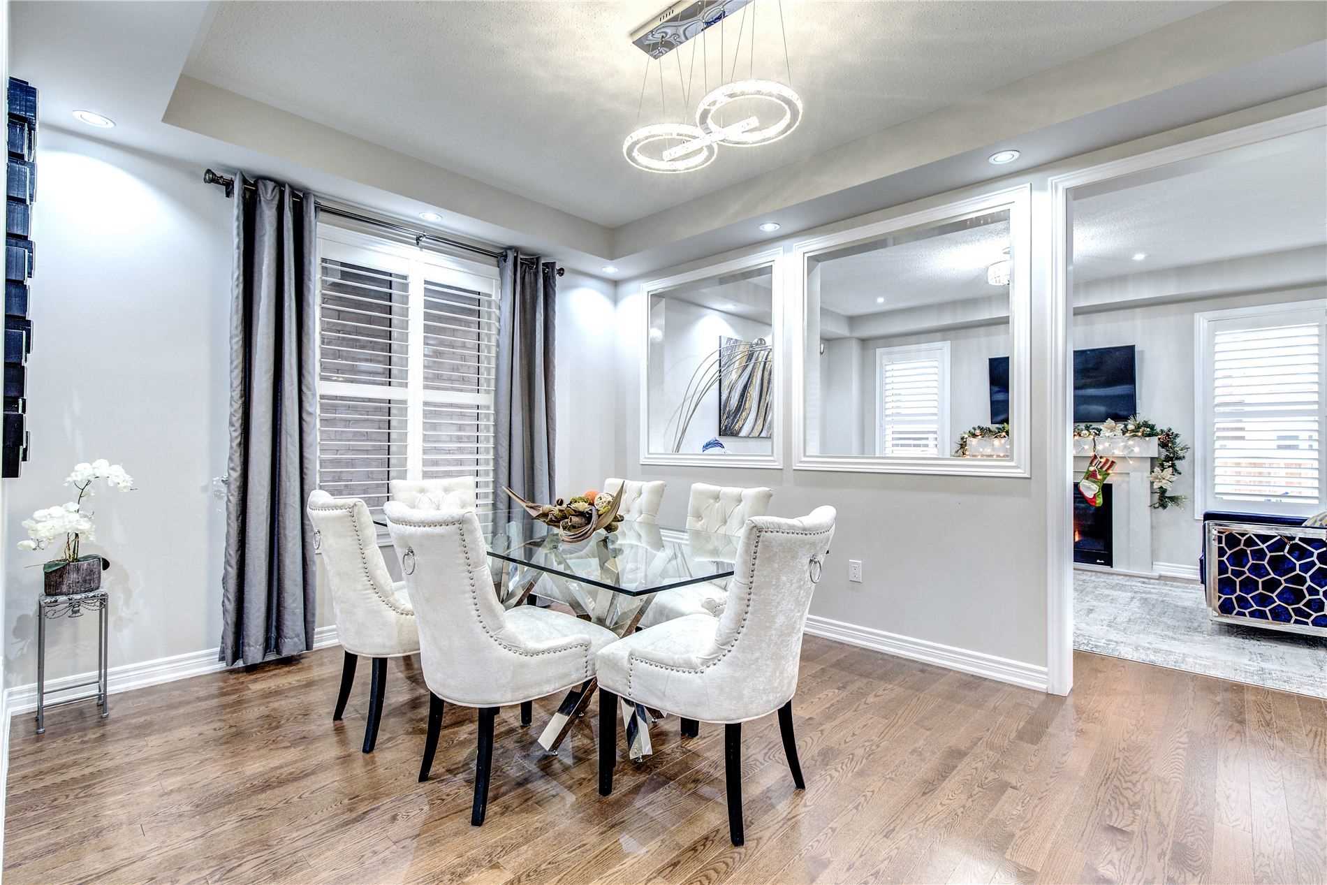14 Beaconsfield Drive