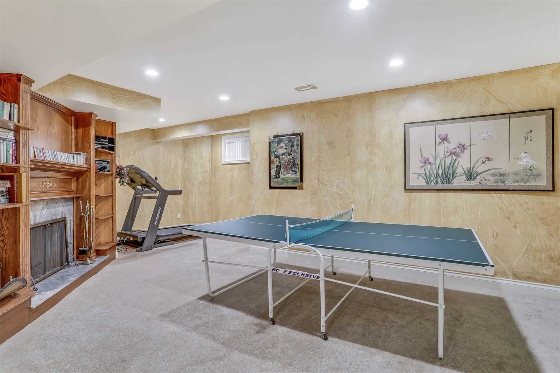 3 Tivoli Ave