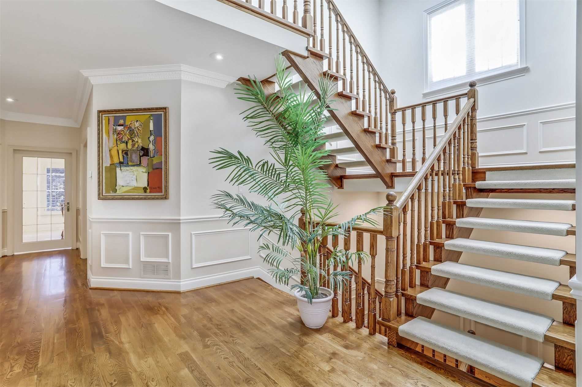 3 Tivoli Ave