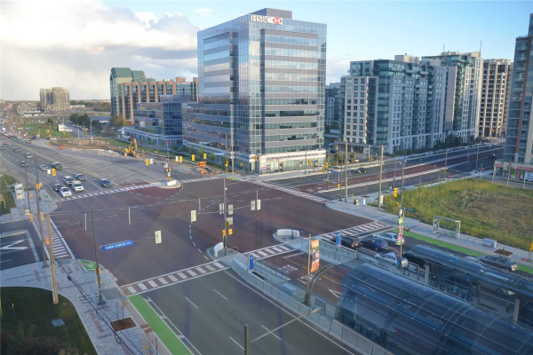 23 Cox Blvd, Markham