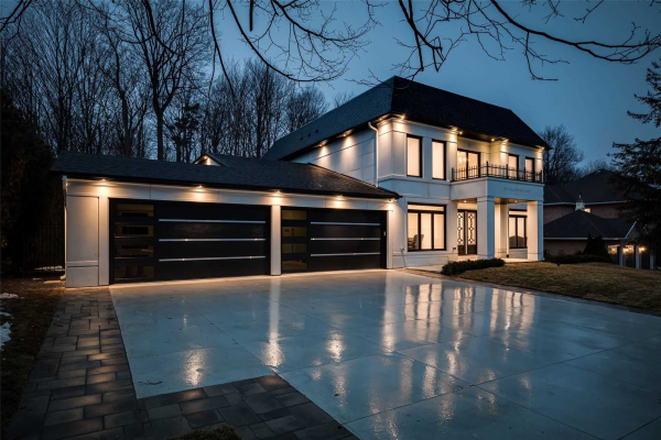 186 Willow Farm Lane, Aurora