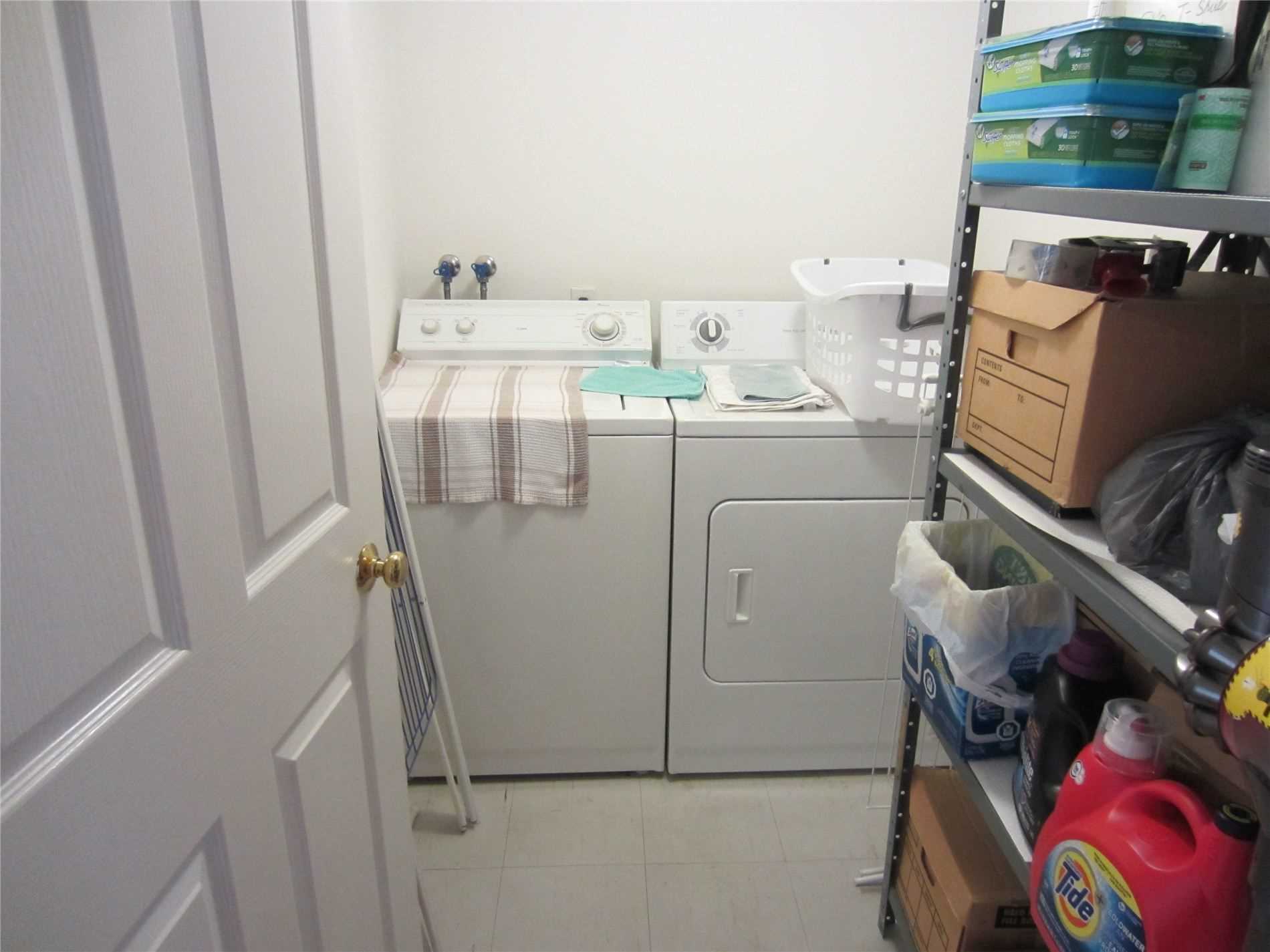 7250 Yonge St, #607