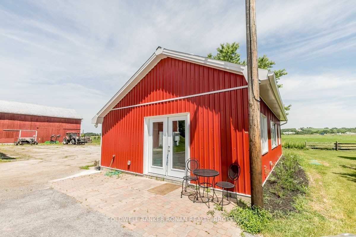 5856 Highway 89