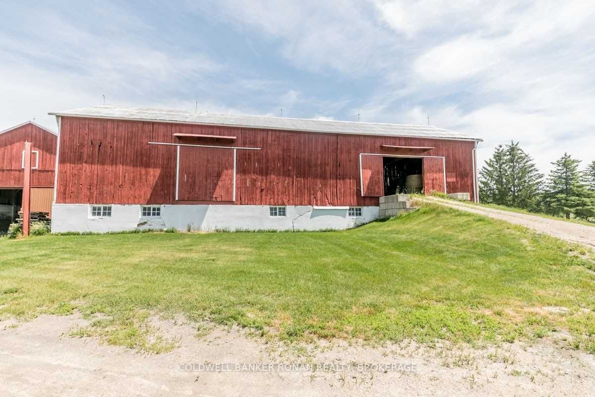 5856 Highway 89