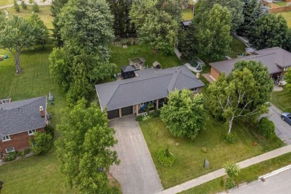 26 Cloverhill Cres, Innisfil