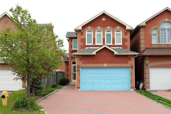 102 Greensboro Dr, Markham