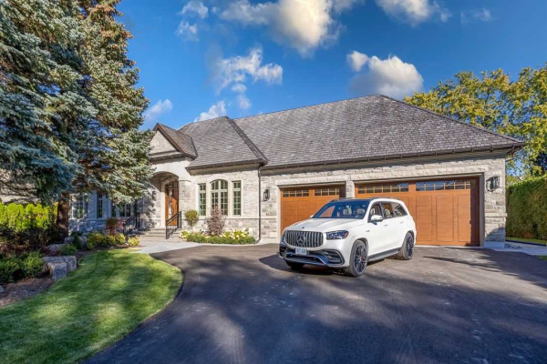 37 Old English Lane, Markham