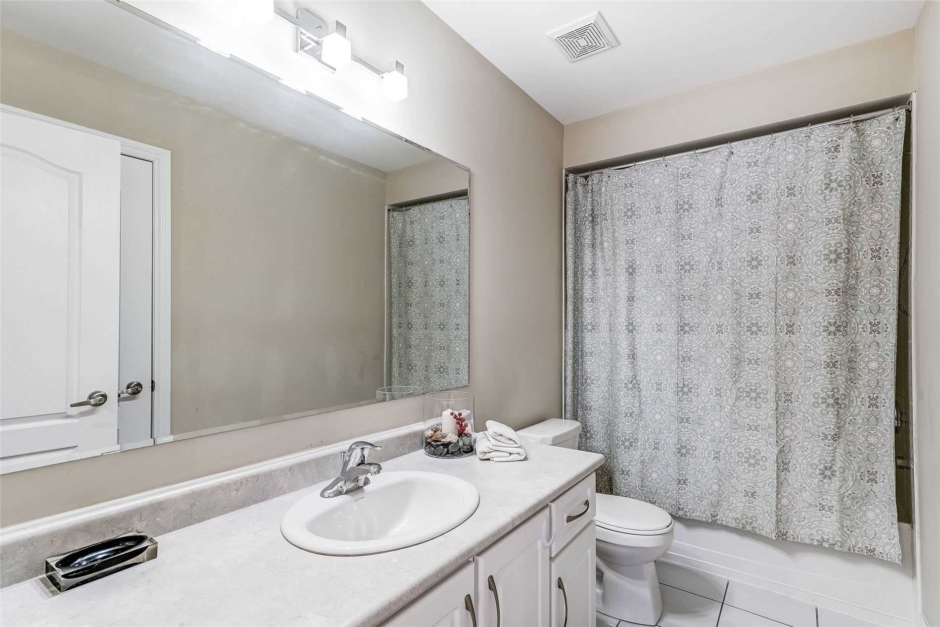 Listing N5875879 - Large Photo # 19