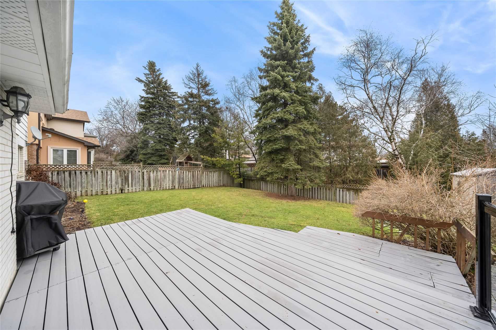11 Jondan Crescent