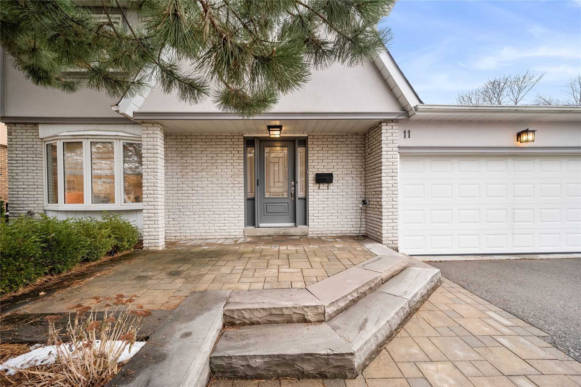 11 Jondan Crescent
